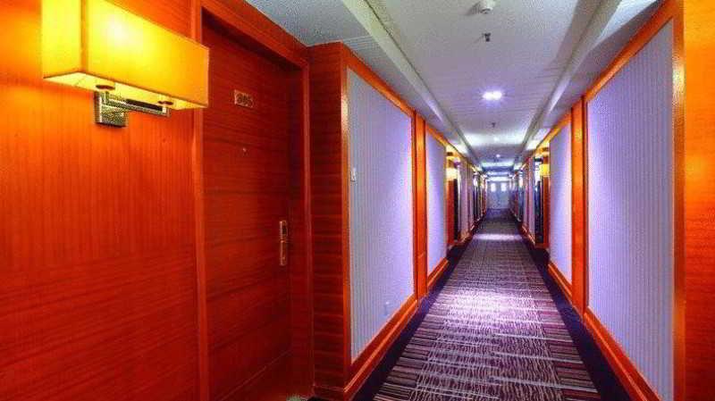 Bluesky Hotel Guangzhou Eksteriør bilde